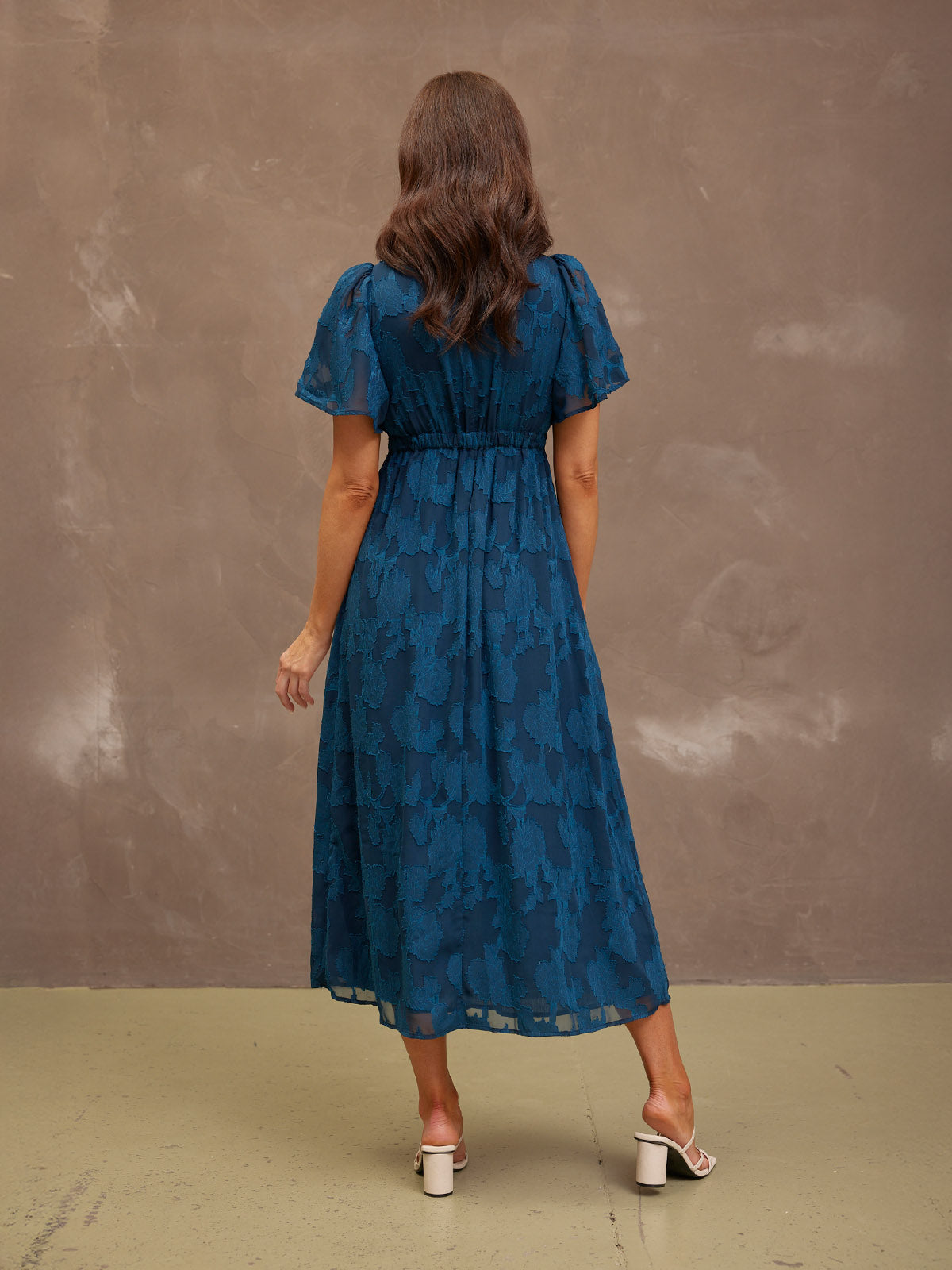 Helena Short Sleeve Jacquard Dress - Floral