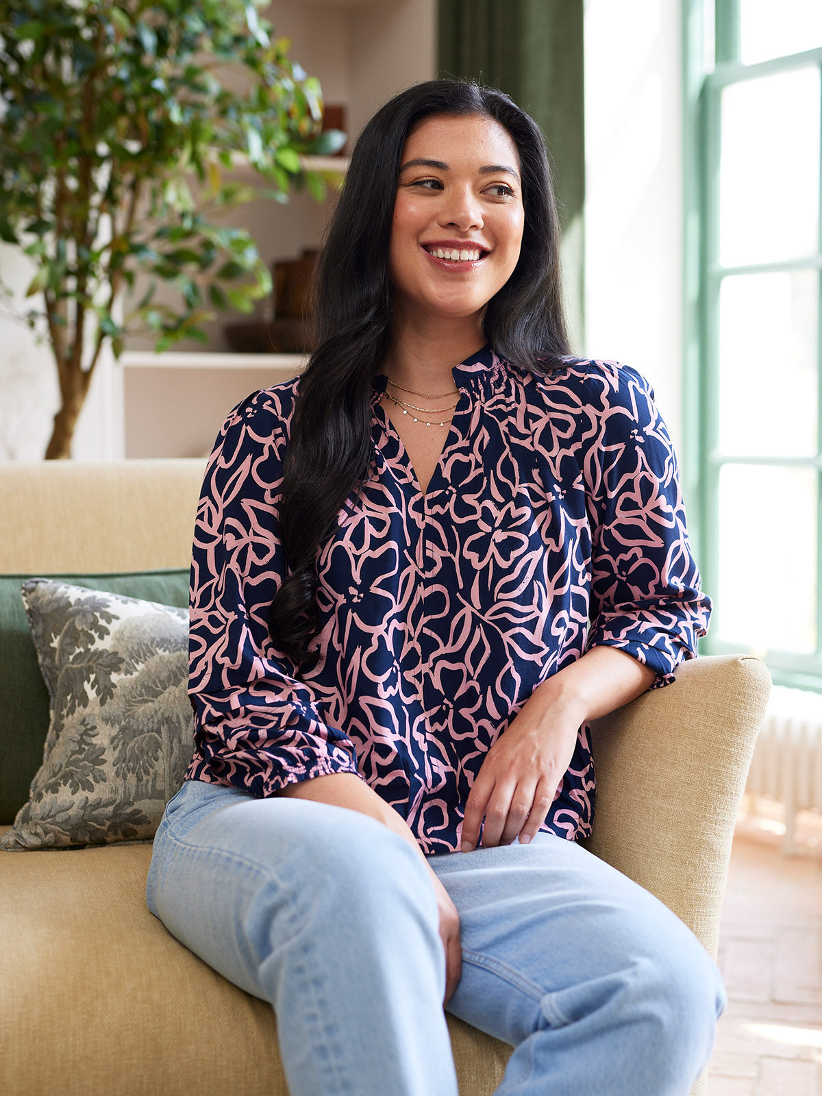 Laila Top - Navy Linear Floral